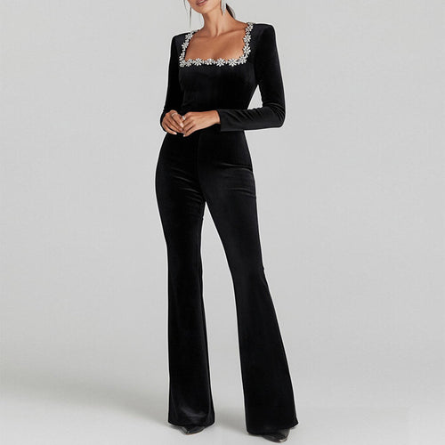 L'élégante combinaison évasée pour femmes avec décolleté floral et manches longues Chic & Stil