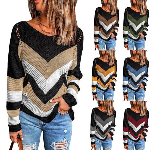 Fashionable knitted sweater for women with chevron pattern and relaxed fit Amarae