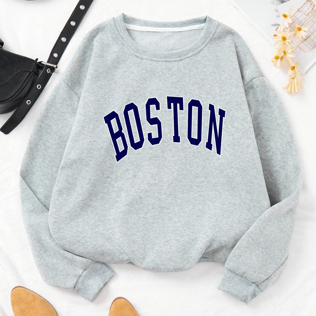 Women casual sweatshirt with Boston print Chic & Stil