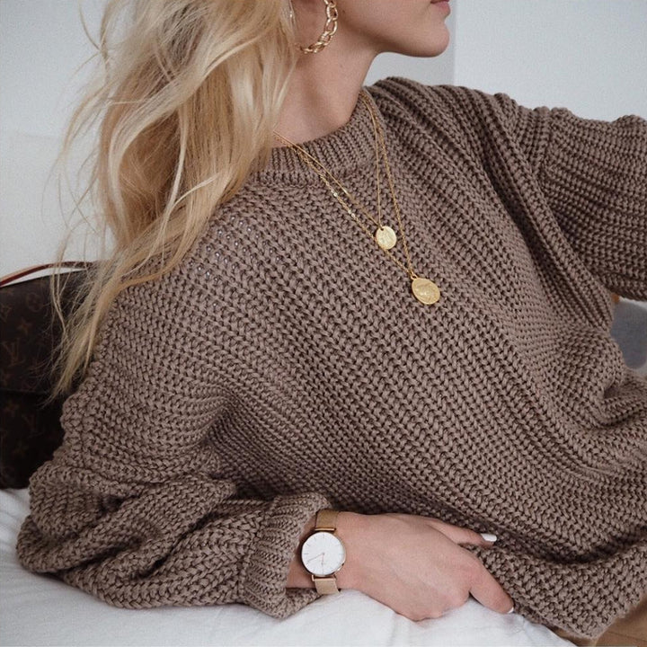 Chunky knit sweater for women with a relaxed fit and voluminous sleeves Lune London