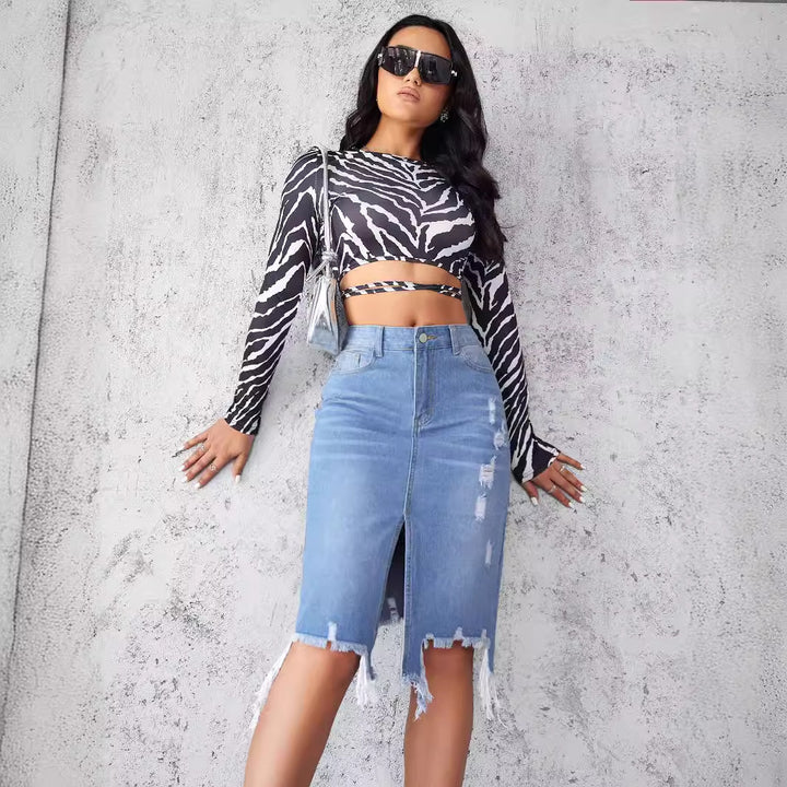 Casual denim skirt for women with asymmetrical hem and distressed details Chic & Stil