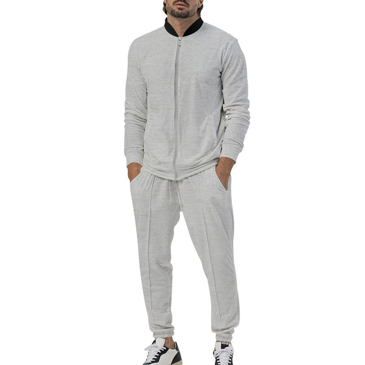 Men's sports set with high collar and practical zip pockets Lune London