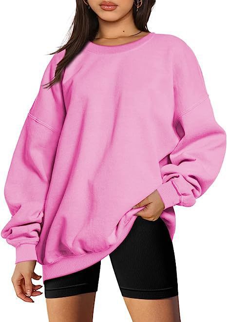 Oversized sweatshirt for women with raglan sleeves and soft lining Lune London