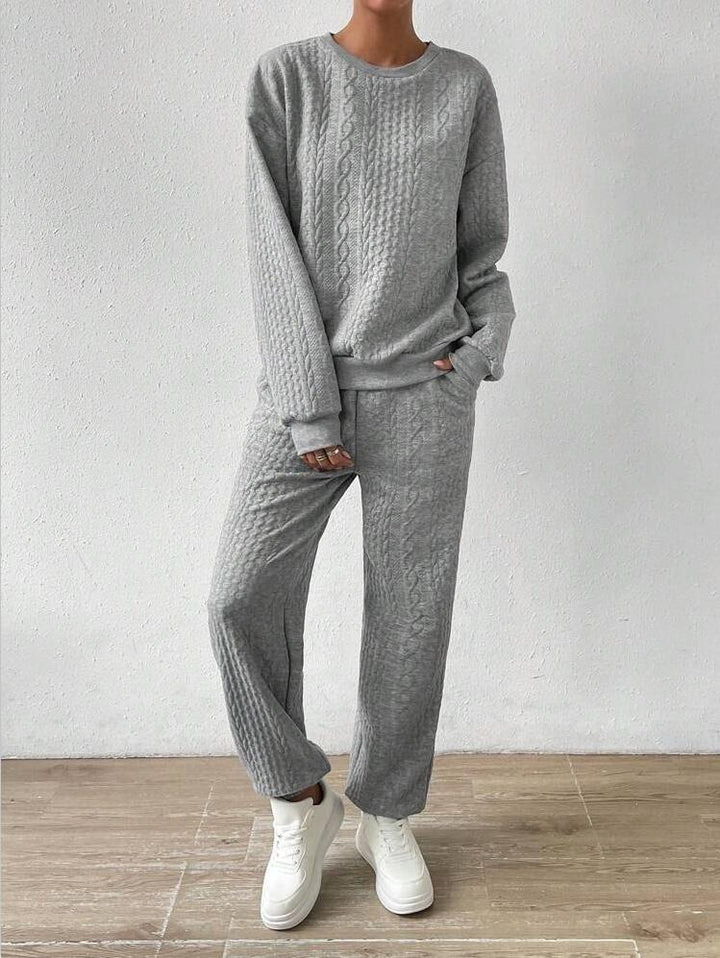 Ensemble tricot confortable pour femmes avec coupe décontractée Chic & Stil