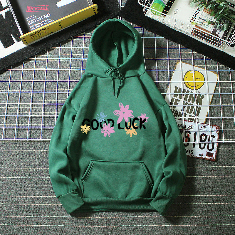 Women's hoodie with cheerful design and printed lettering Chic & Stil