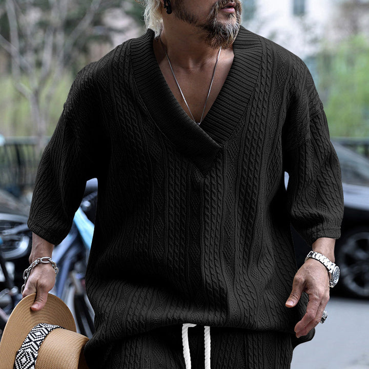 Thick knit sweater for men with deep V-neck Lune London
