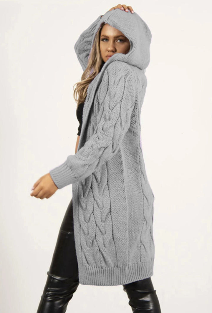 Manteau en tricot pour femmes avec capuche et motif en câble Chic & Stil
