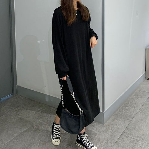 Women Elegant Maxi Dress with Long Sleeves and Textured Design
