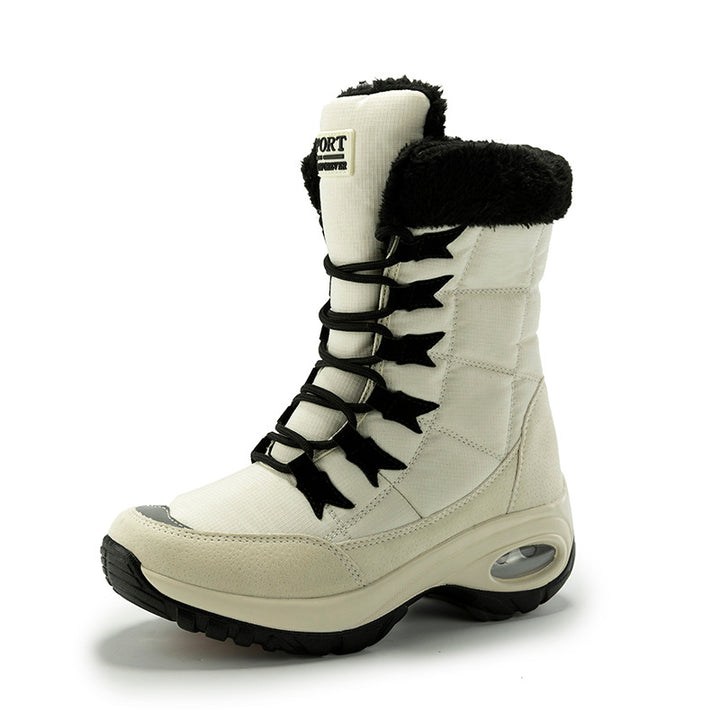 Thermal winter boots for women with non-slip sole and insulating lining Lune London