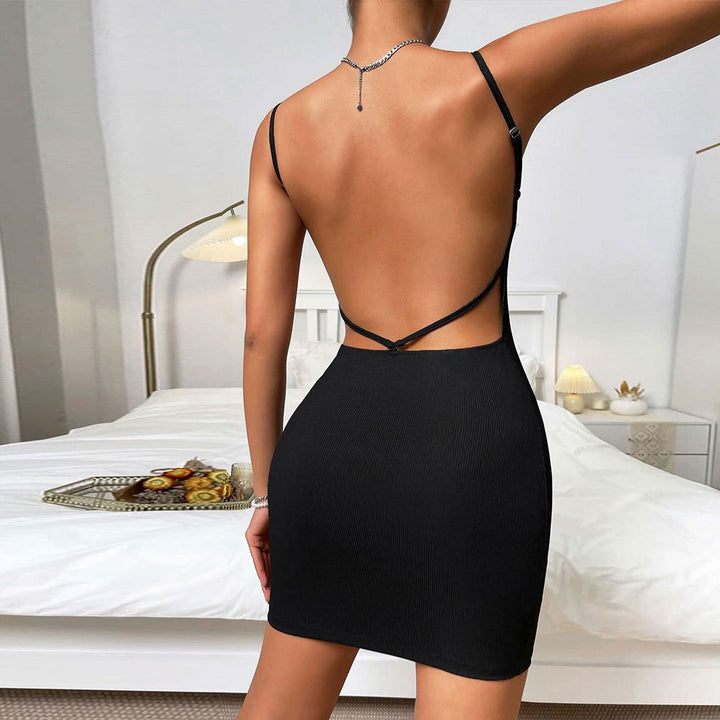 Robe en rib d'ajustement près du corps pour femme avec des bretelles spaghetti étroites Chic & Stil