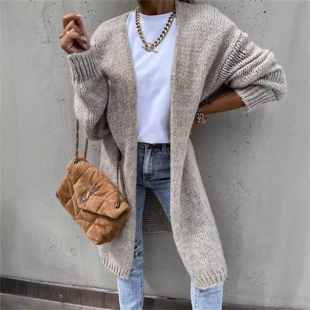 Cardigan en tricot épais pour femmes avec des manches surdimensionnées et un design à la mode Chic & Stil