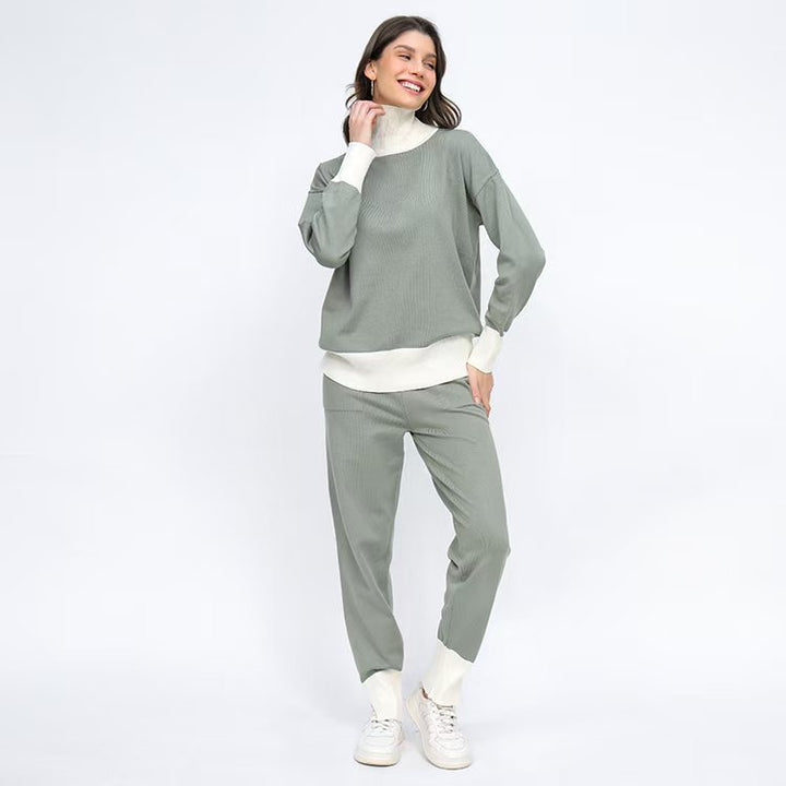 Comfortable knit loungewear set for women with high collar and elastic cuffs Lune London