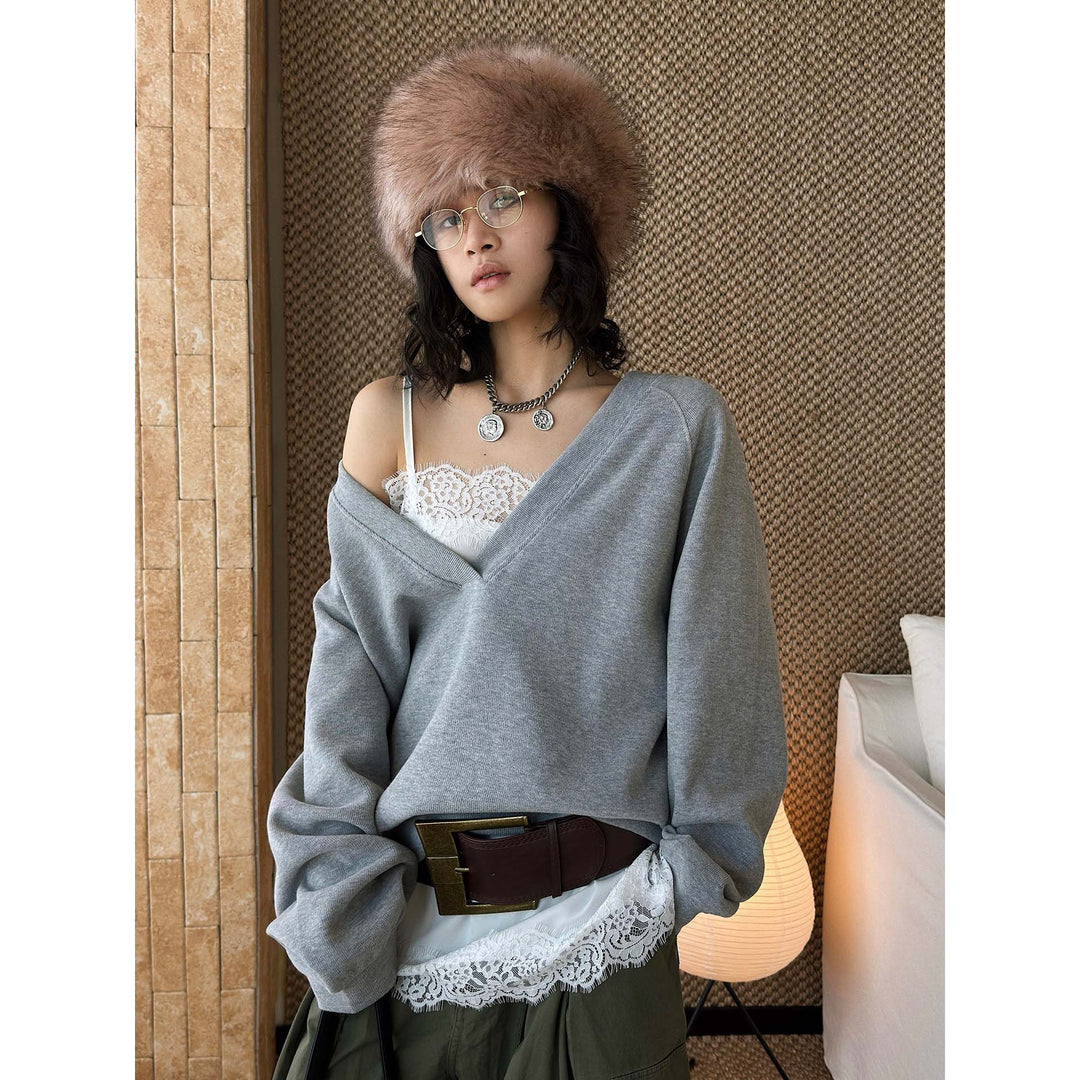 Women's Voluminous Ushanka Hat in Fur Look Amarae