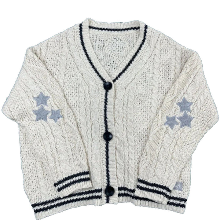 Cardigan en tricot épais pour femmes avec un motif de câble significatif et des notes de mode Chic & Stil