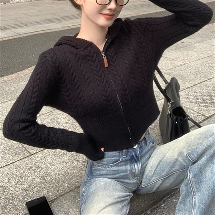 Cardigan à capuche pour femme avec motif de tricot en câble et coupe asymétrique Chic & Stil
