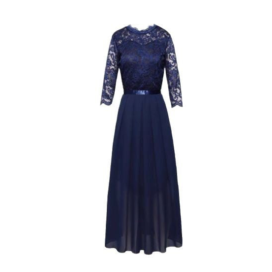 Elegant evening dress for ladies with lace top and flowy skirt Lune London