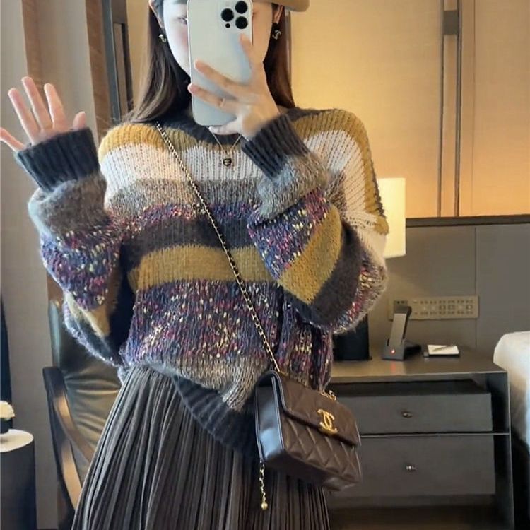 Pull en maille épaisse pour femmes avec motif rayé coloré Chic & Stil