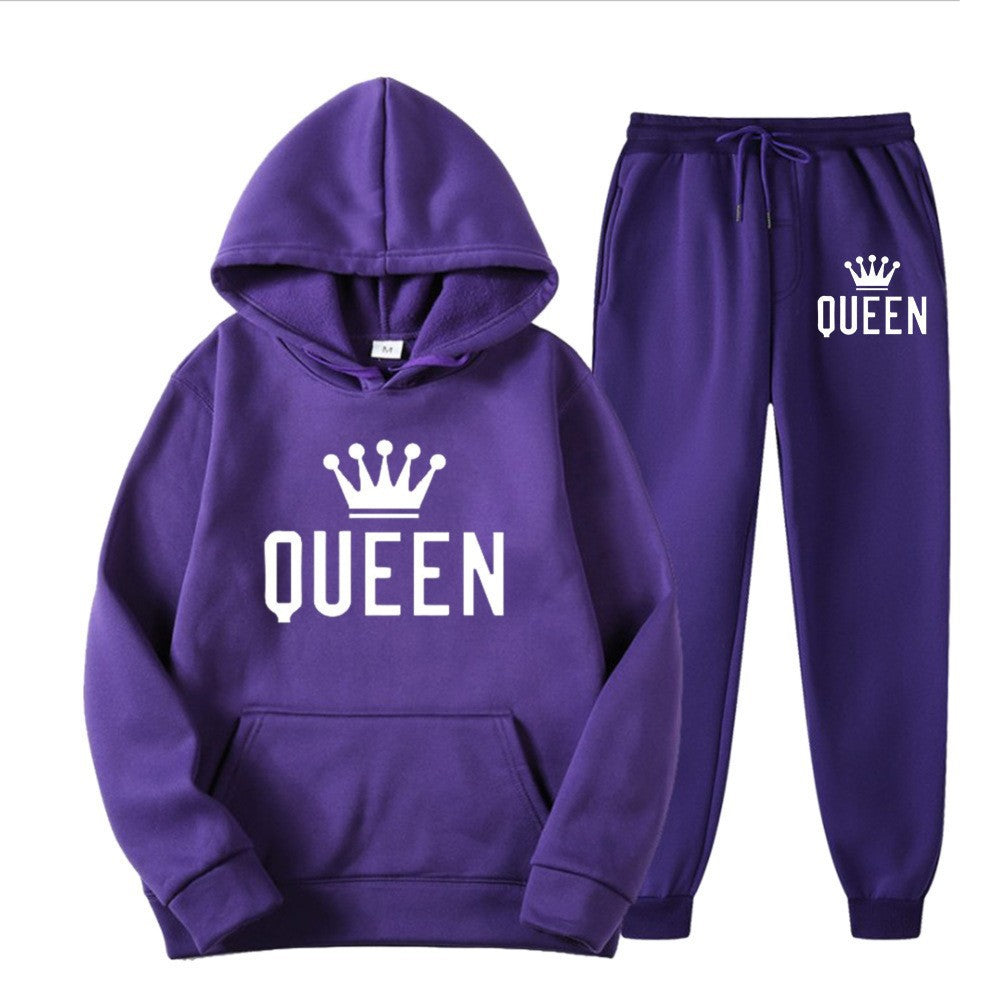 Women’s tracksuit with stylish crown design and loose fit Chic & Stil