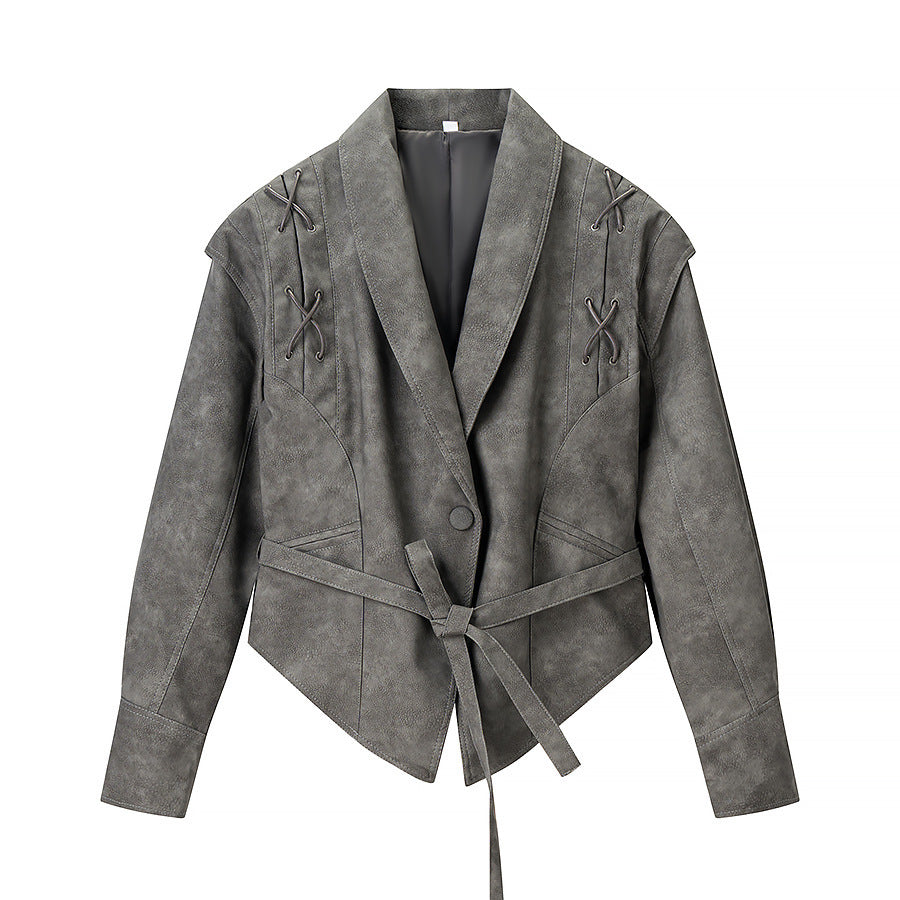 Veste courte élégante pour femmes avec détails de laçage décoratif Chic & Stil