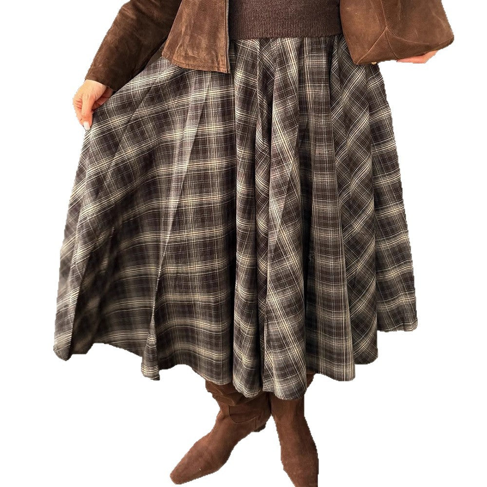 Women's Checked Midi Skirt with Wide Pleated Cut and High Waist Amarae