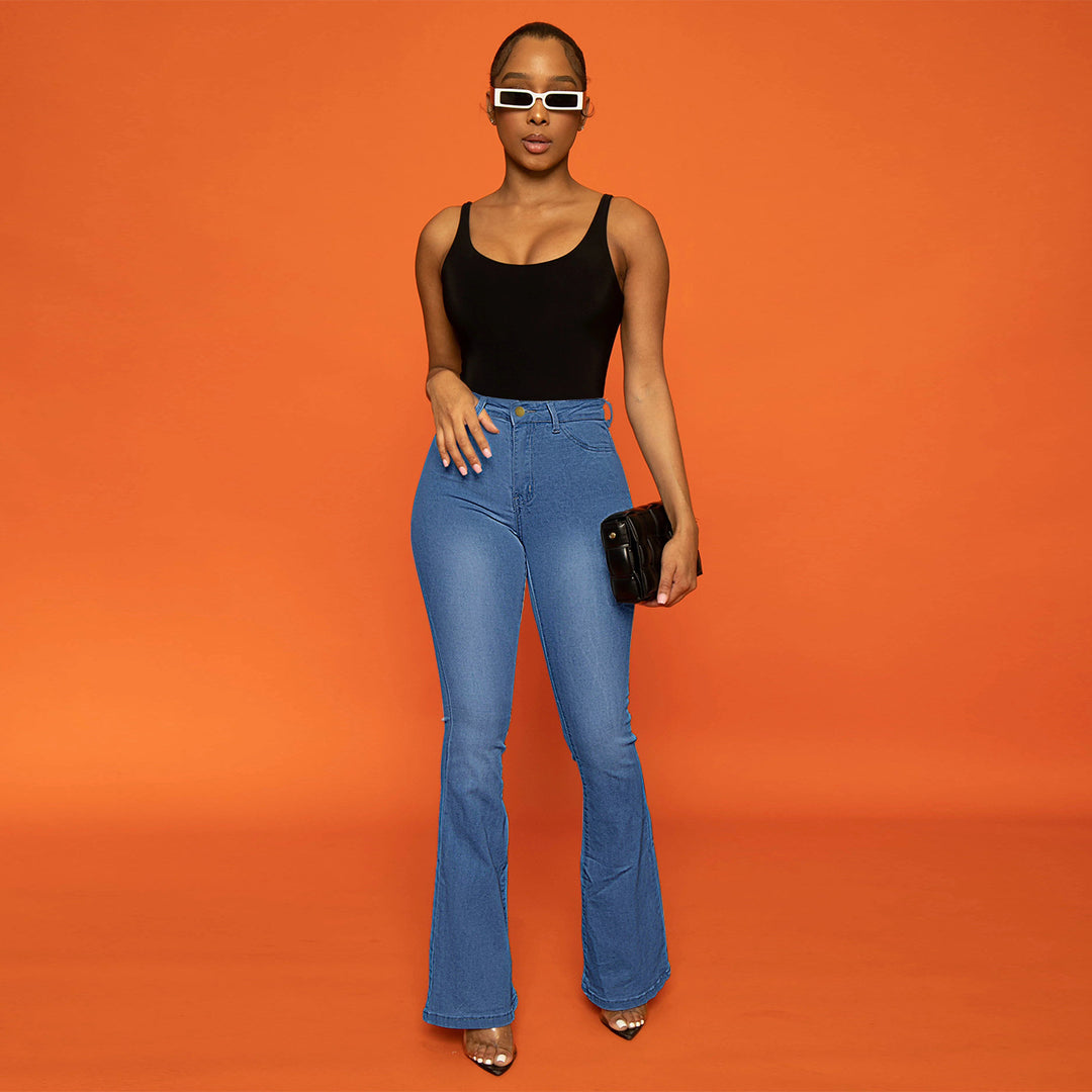 Ladies' high-waisted fitted flared jeans made of stretch denim with flared leg Amarae