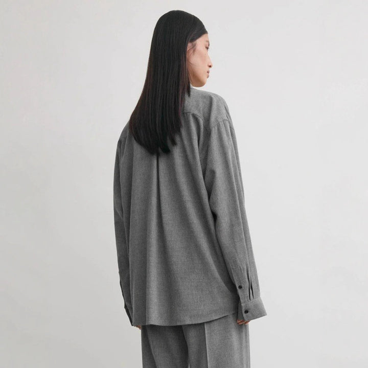 Chemise blouse femme oversize avec coupe moderne et détails décontractés Chic & Stil