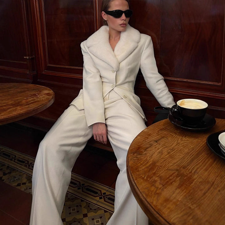 Ladies Tailored Blazer with Faux Fur Shawl Collar & Wide Pleated Trousers Amarae