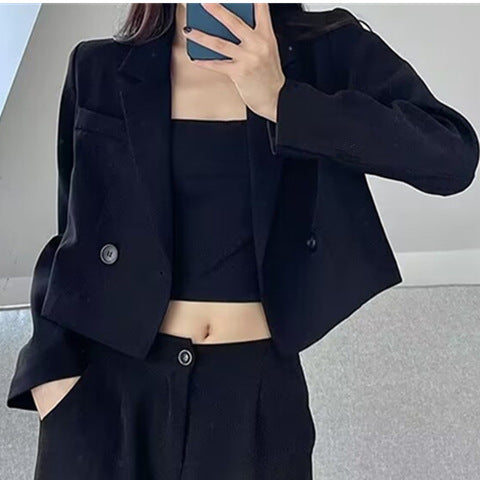 Blazer court à la mode pour femmes Chic & Stil