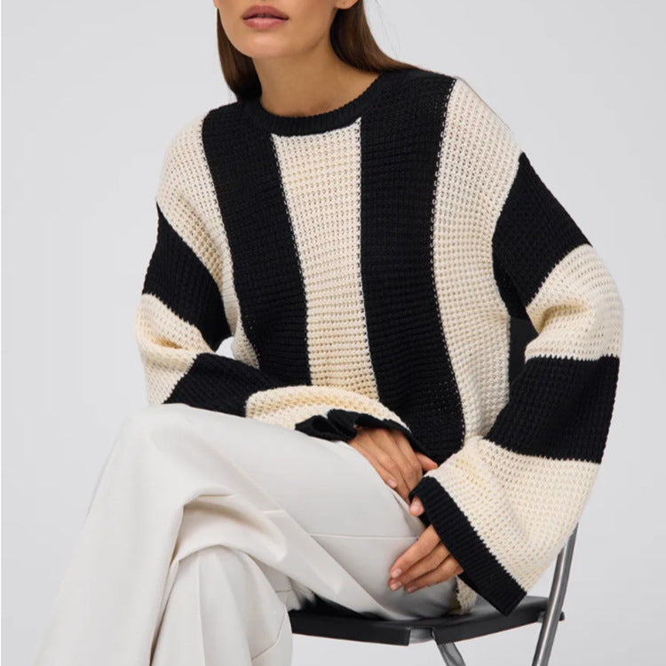 Casual knit sweater for women with wide stripes Lune London