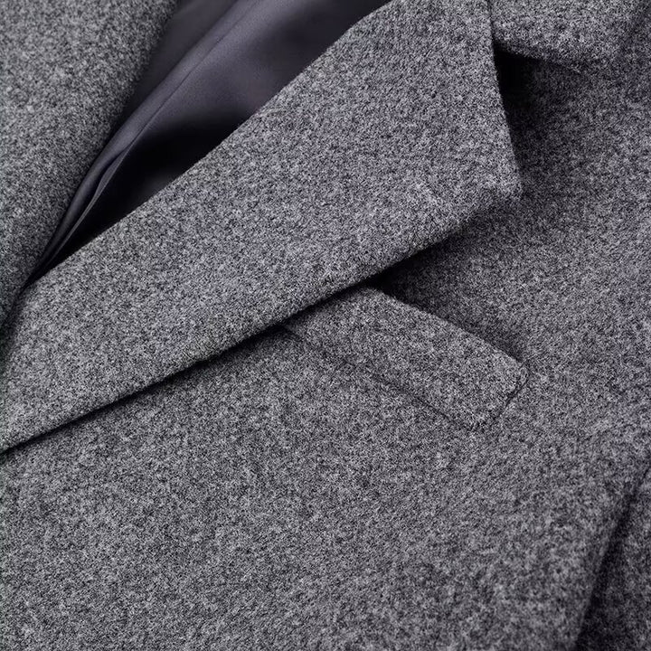 Elegant ladies max coat with double-breasted Lune London