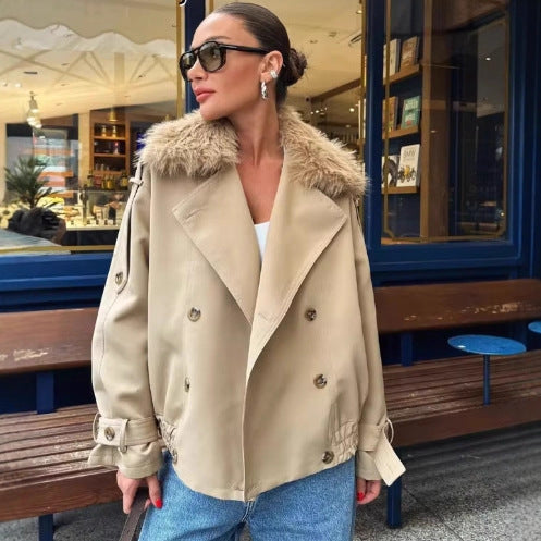 Trendy women's transitional jacket with removable fur collar Lune London