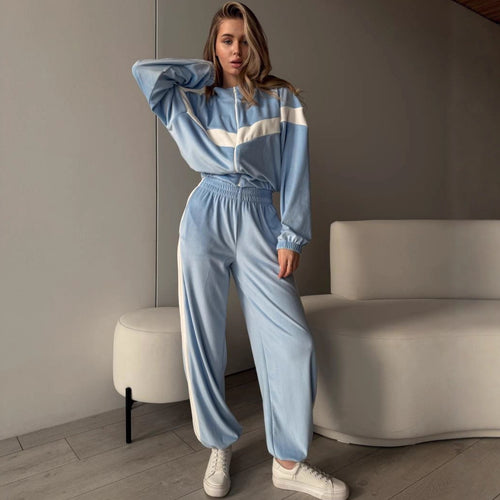 Amarae women's sporty leisure set