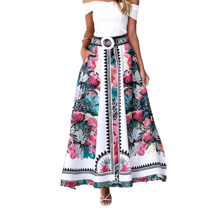 Ladies max skirt with floral pattern Lune London