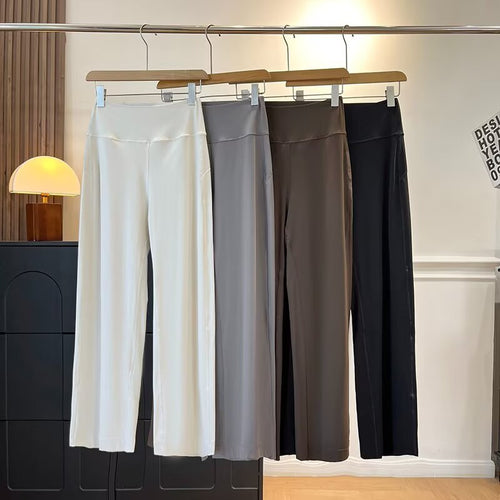 Pantalons Relax larges pour femmes avec taille haute Chic & Stil