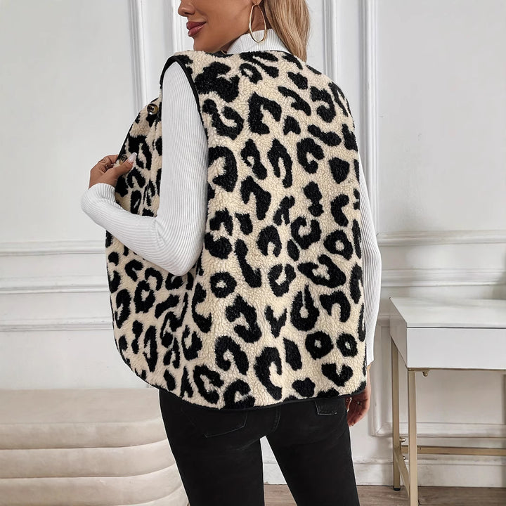 Women Cozy Faux Fur Vest with Leopard Pattern Amarae