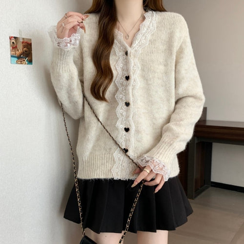 Women cardigan with lace accents and heart-shaped buttons Amarae