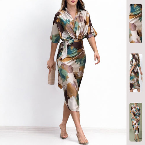 Robe portefeuille pour femmes avec élégante manche kimono et ceinture à la taille Chic & Stil