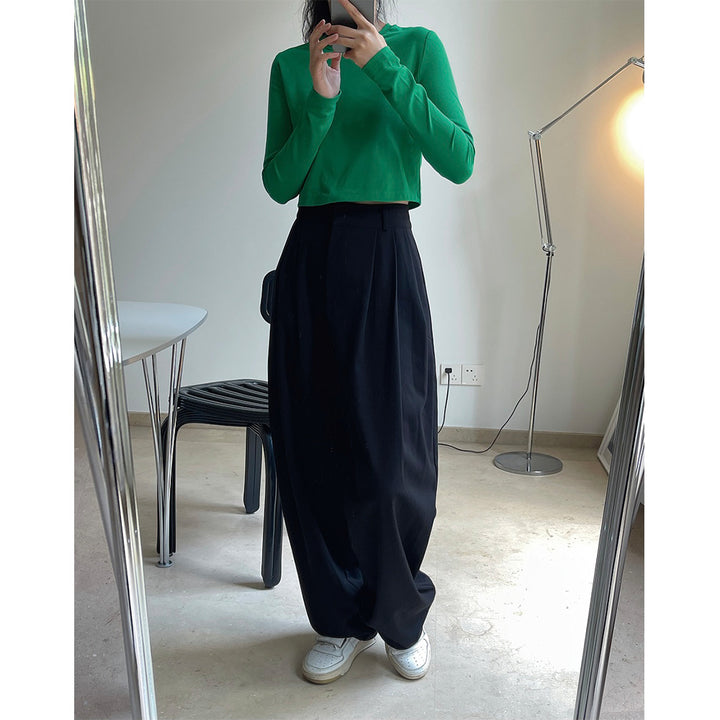 Women's Cropped Basic Long Sleeve with slim fit and round neck