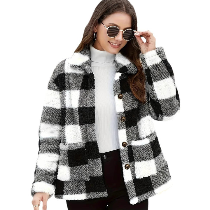 Flannel jacket for women with a large check pattern and a soft inner lining Lune London