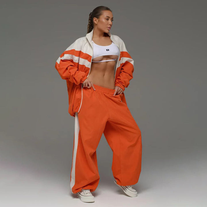 Women's sports set with zipper and wide pants Lune London