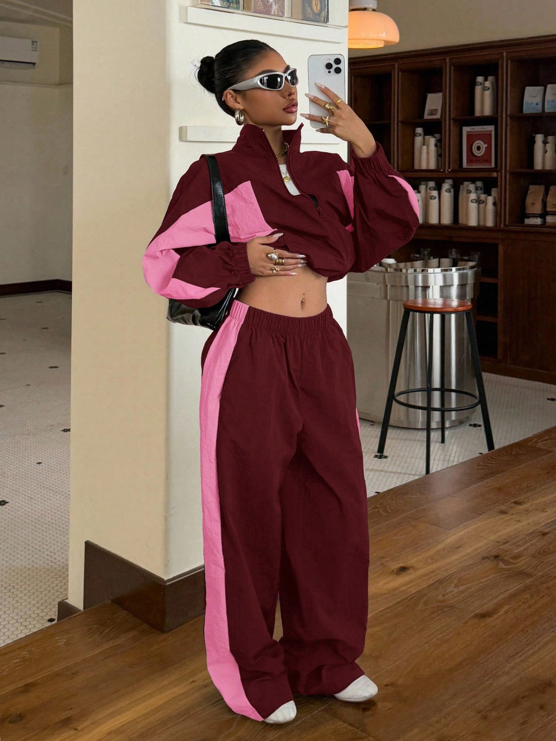 Women's Cropped Training Jacket and High-Cut Wide-Leg Jogging Pants Set Amarae
