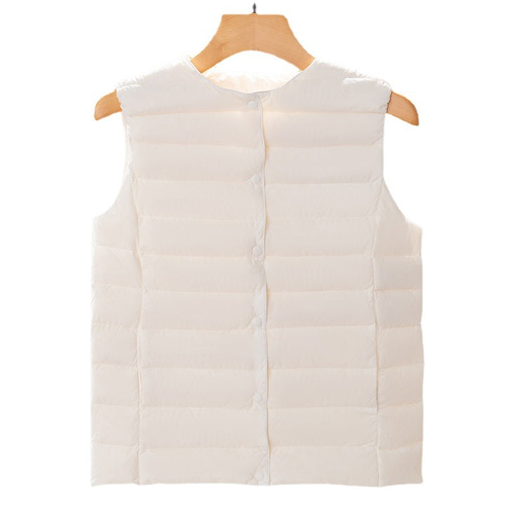 Women's sleeveless quilted thermal vest with round neck and snap button placket Amarae