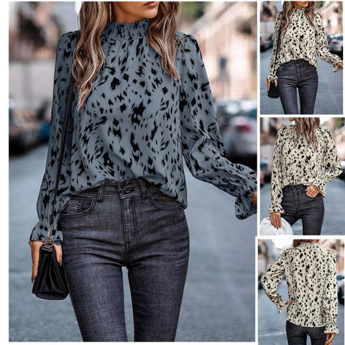 Women's blouse with ruffle collar and animal print Amarae