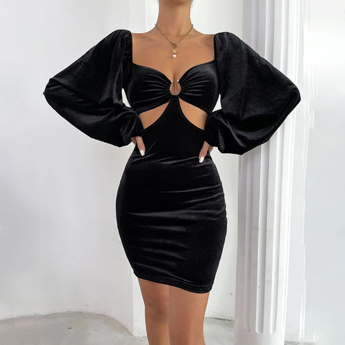 Cocktail dress for women with a flattering silhouette and elegant puff sleeves Chic & Stil