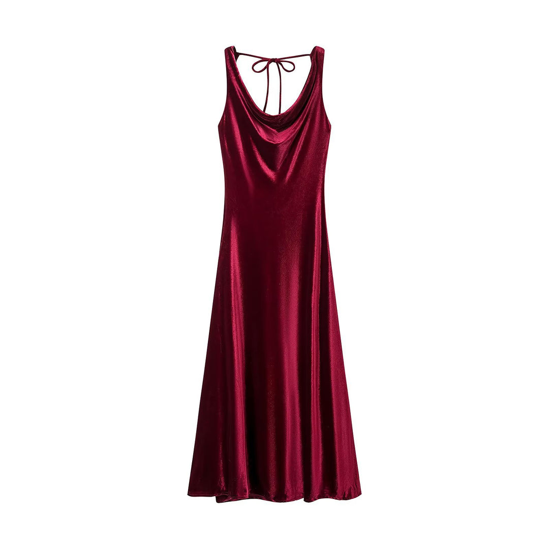 Women's maxi dress made of satin with a waterfall neckline and strap binding at the back Amarae