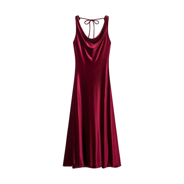 Women's maxi dress made of satin with a waterfall neckline and strap binding at the back Amarae