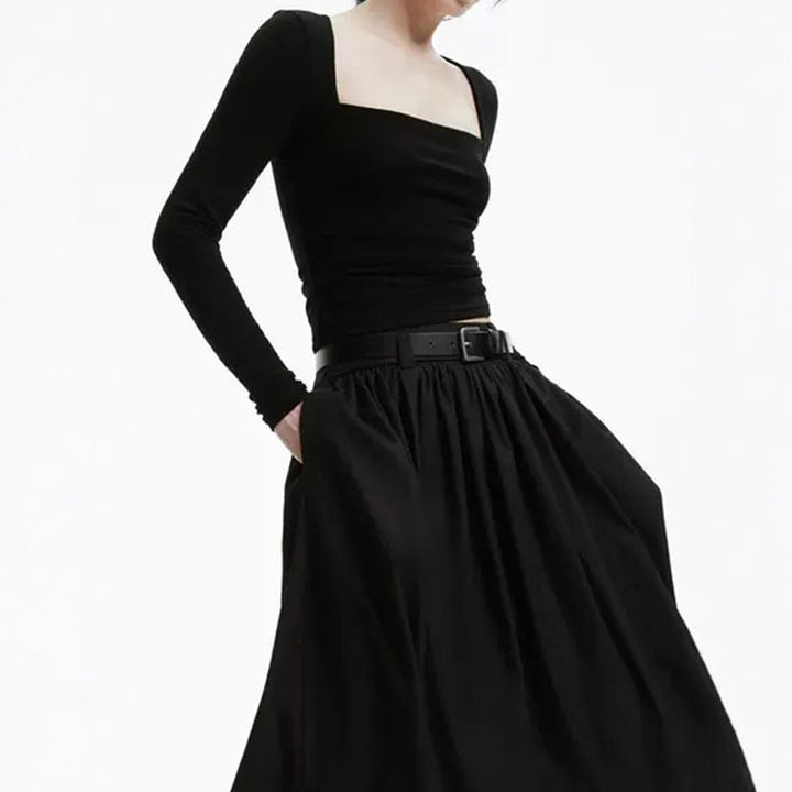 Haut à manches longues pour femmes avec décolleté carré et coupe ajustée Chic & Stil