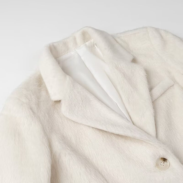 Ladies Longline Textured Blazer with Lapel Collar and Flap Pockets Amarae