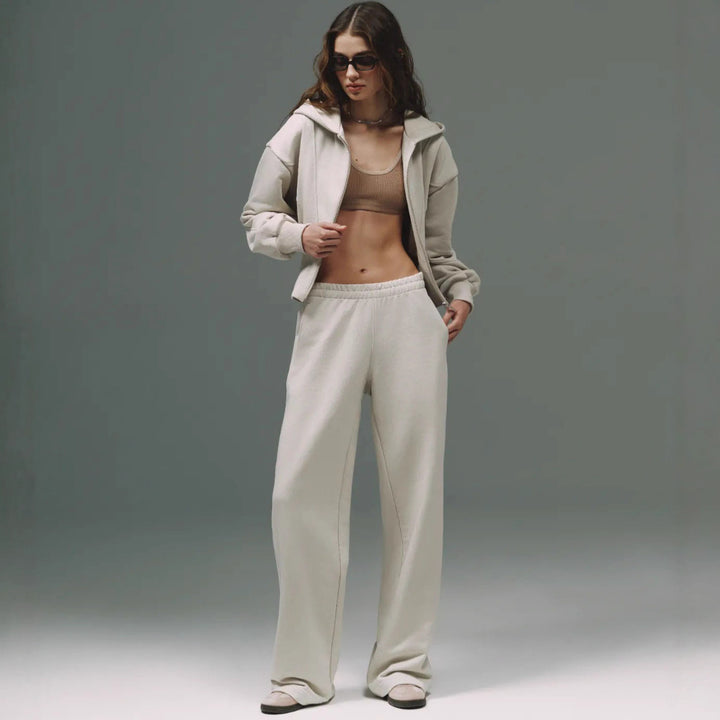 High-quality fleece women's lounge set with hoodie and wide pants Lune London