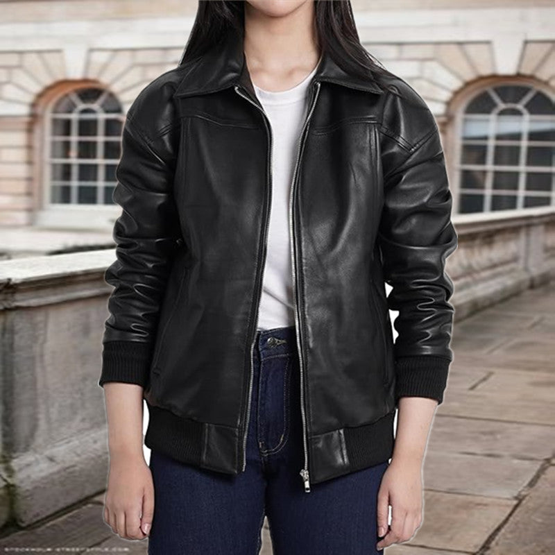 Elegant leather jacket for women with a relaxed fit and practical pockets Lune London